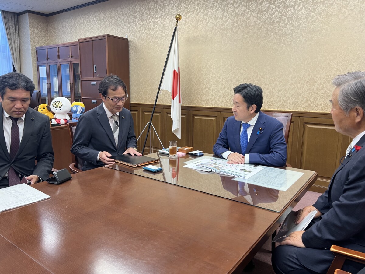 兵庫県自民党土地改良区議連連盟で農業農村整備事業の推進についての予算要望